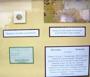 Ejemplar de kostovita
