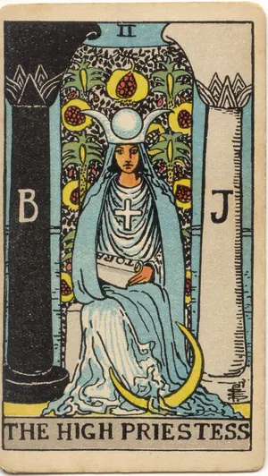 Carta La Sacerdotisa del tarot Rider-Waite-Smith (1909)