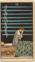 Carta Nueve de Espadas del tarot Rider-Waite-Smith (1909)